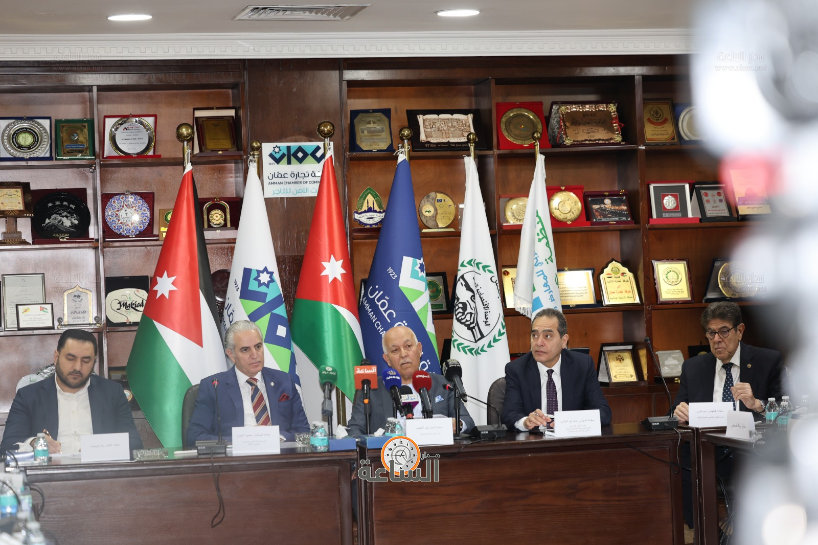 Madar Al-Saa Images 0.10364935008297516