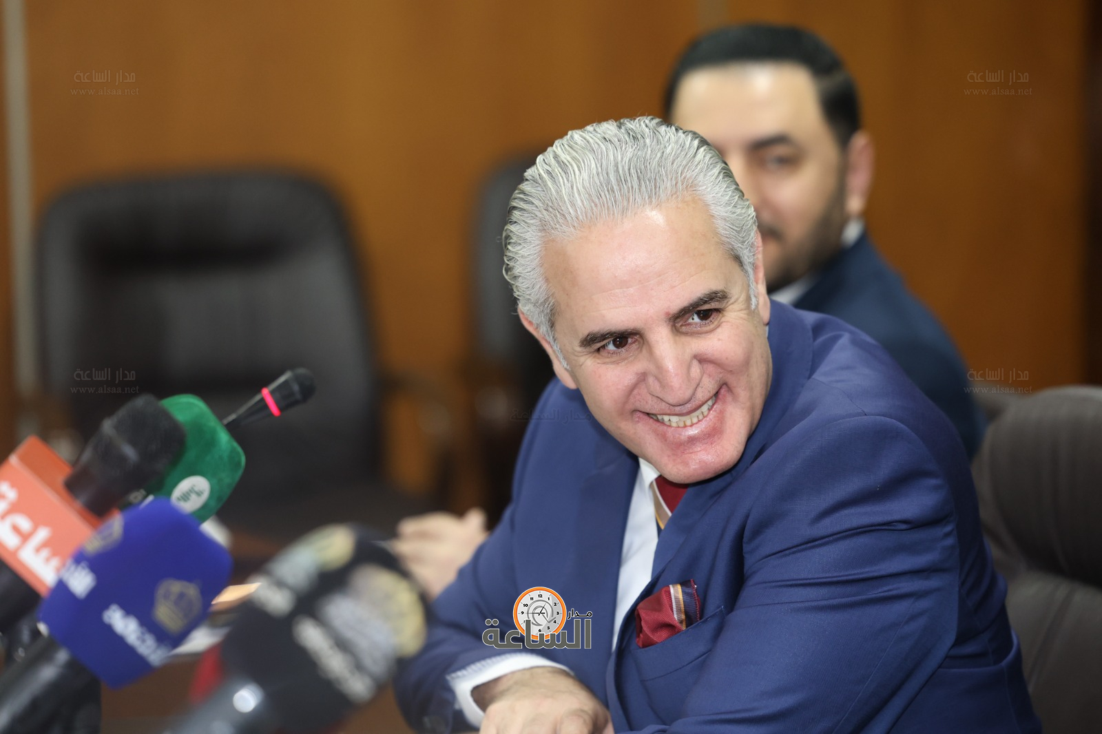 Madar Al-Saa Images 0.9659945781624545