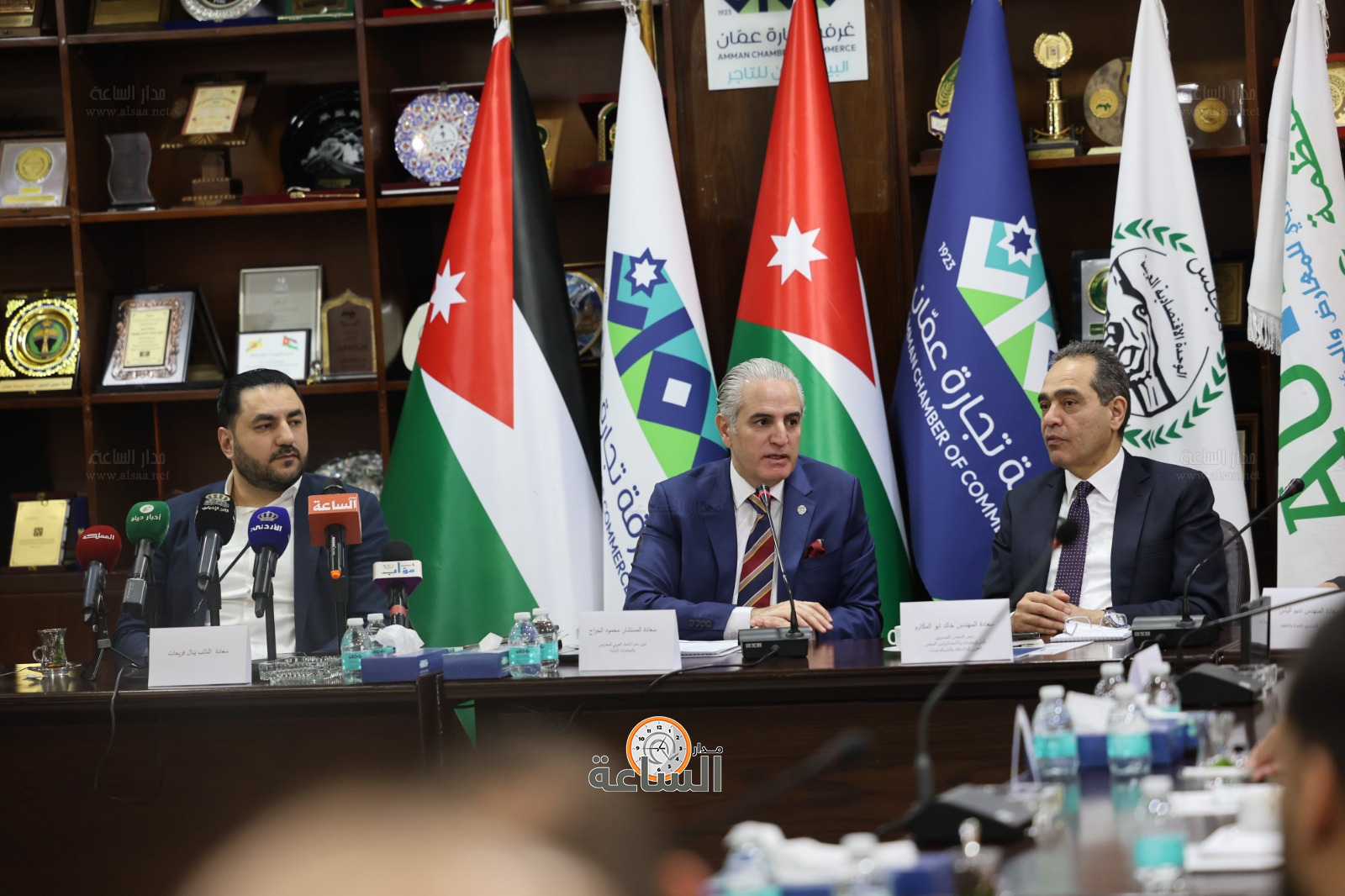 Madar Al-Saa Images 0.22355019348173244