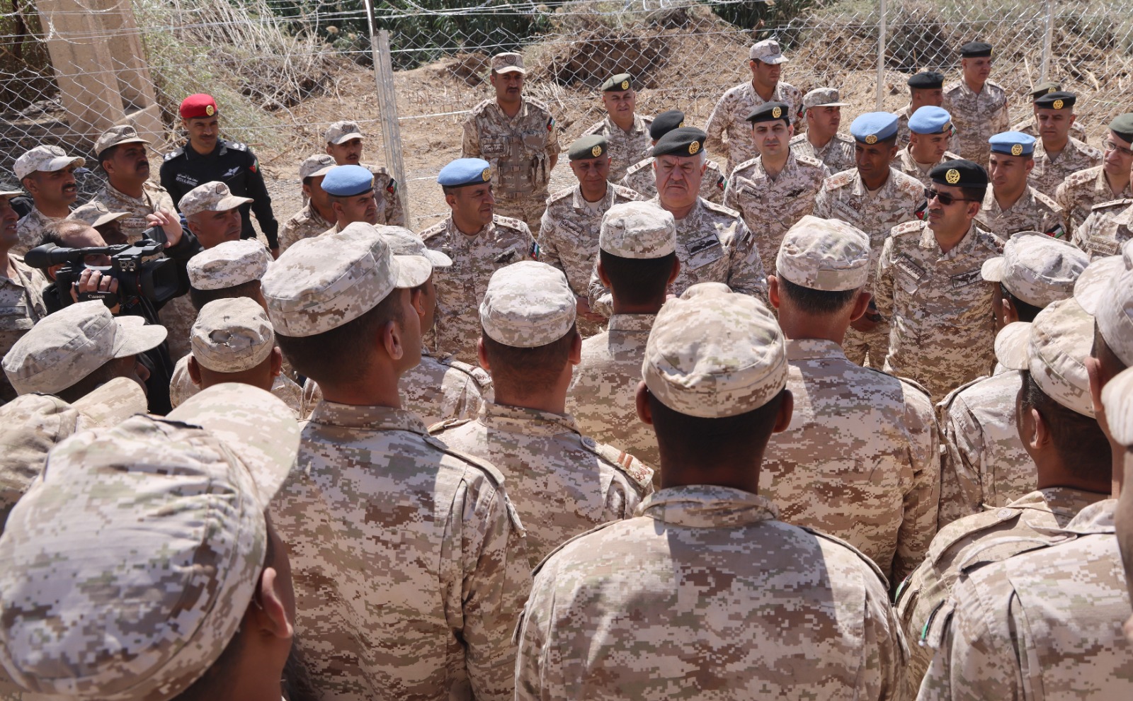 Madar Al-Saa Images 0.7358829224629552