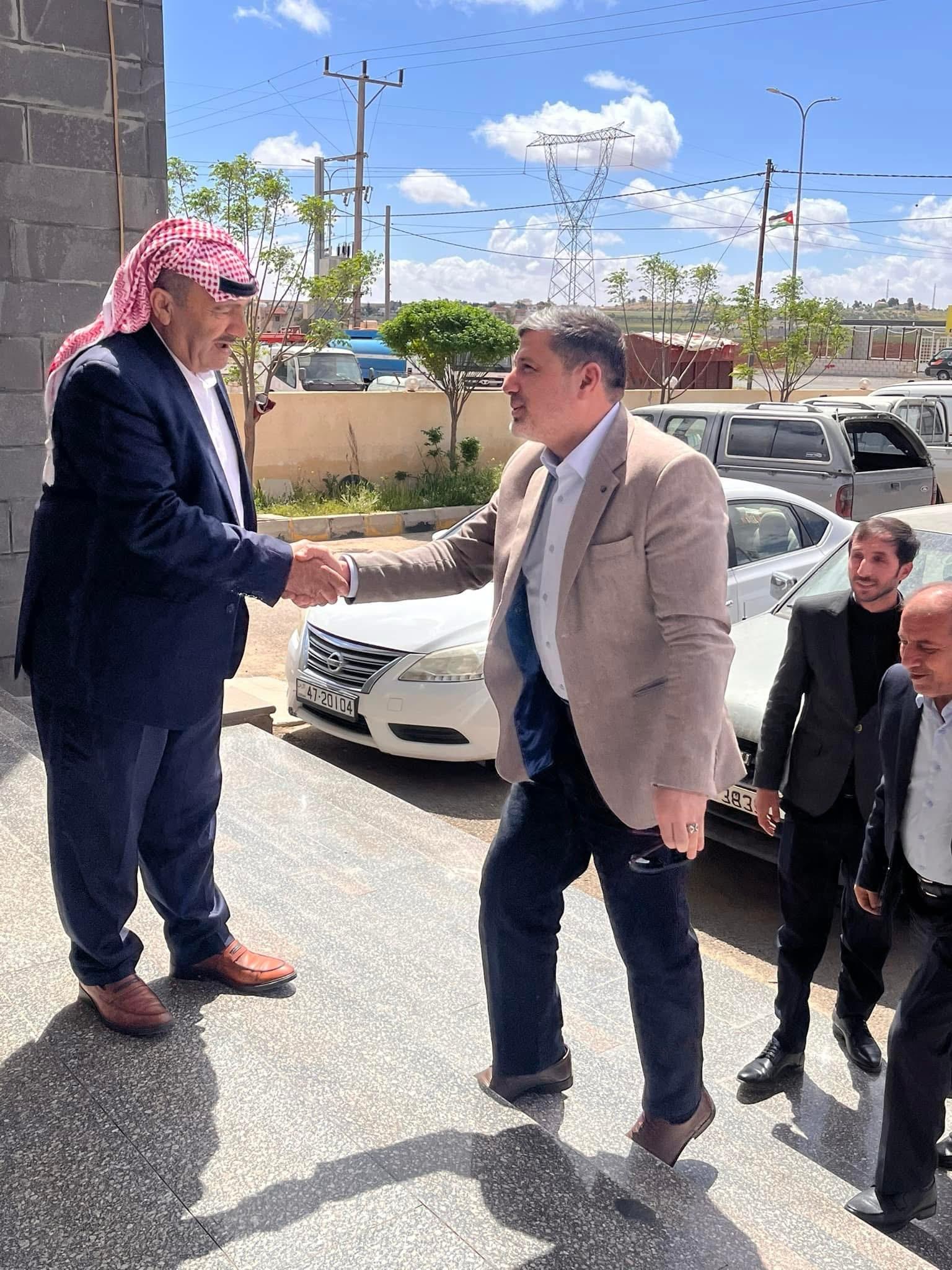 Madar Al-Saa Images 0.2947259309302305