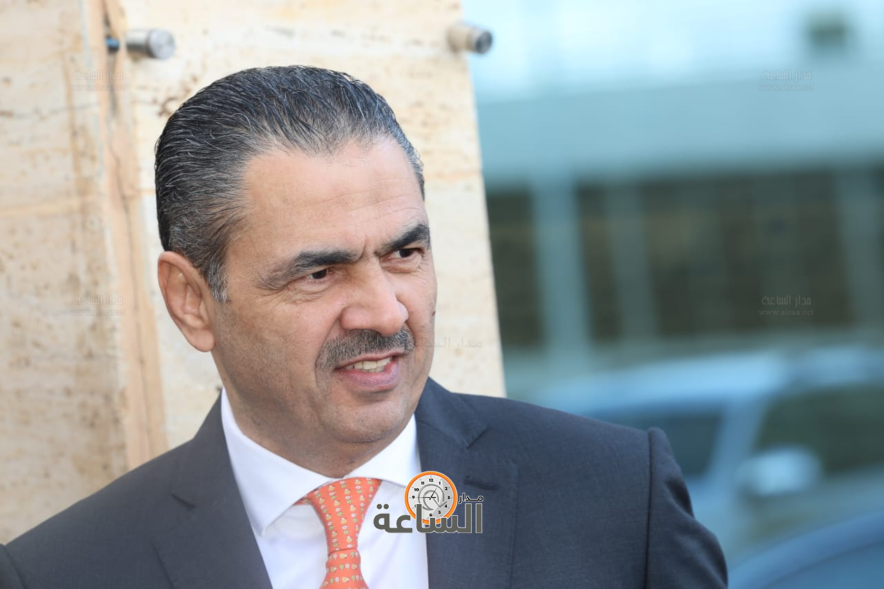 Madar Al-Saa Images 0.3417854289238865