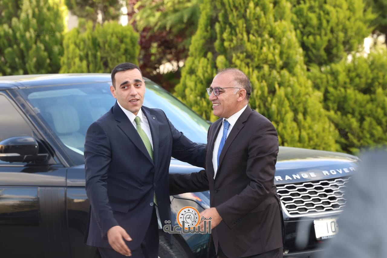 Madar Al-Saa Images 0.9713570600475568