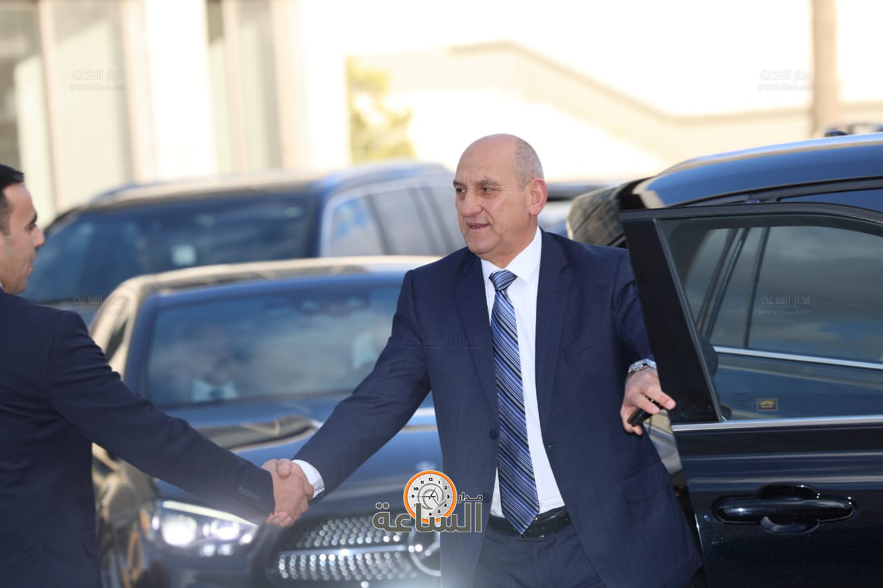 Madar Al-Saa Images 0.2889732946991389