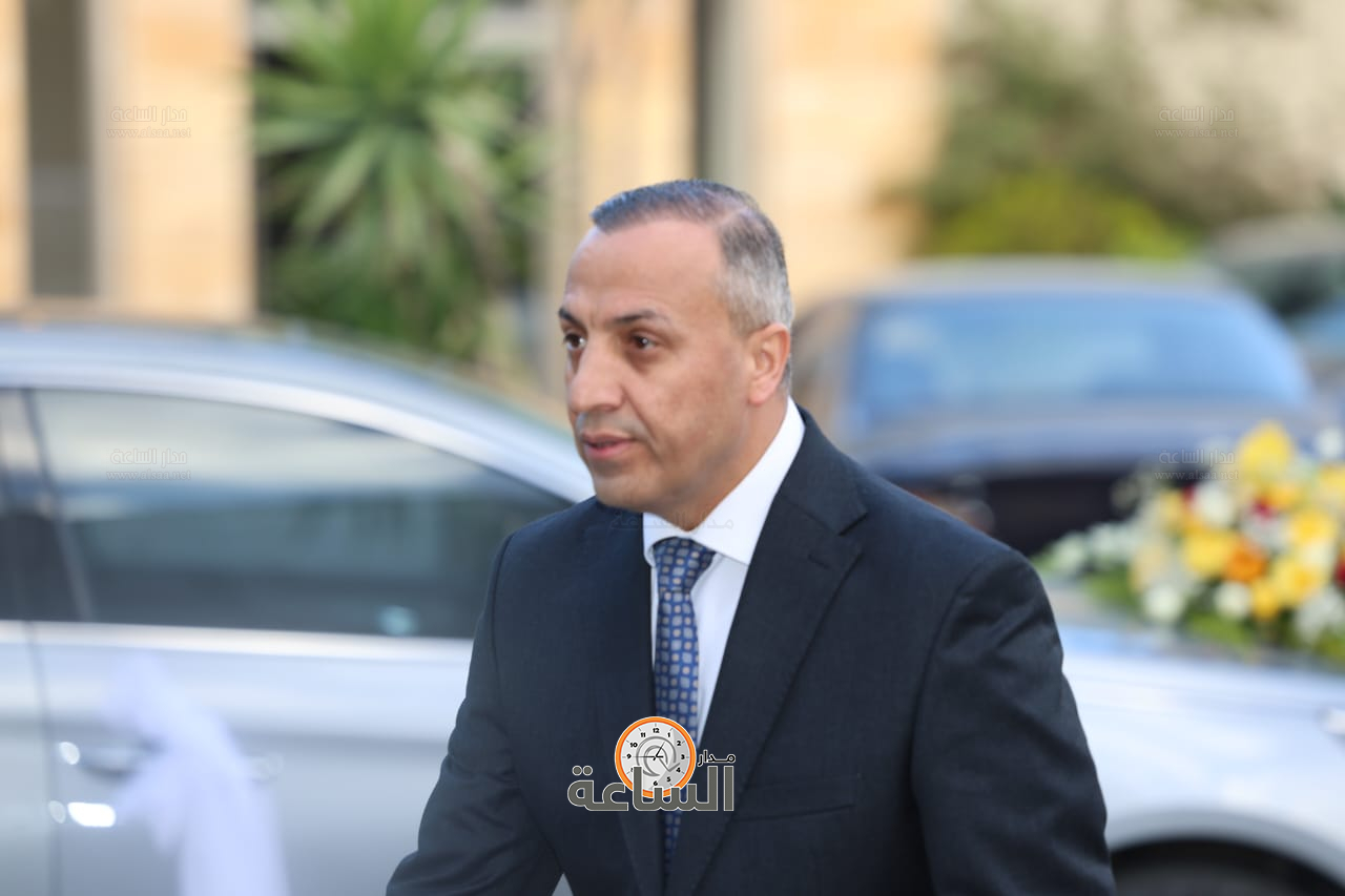 Madar Al-Saa Images 0.19055819440988053