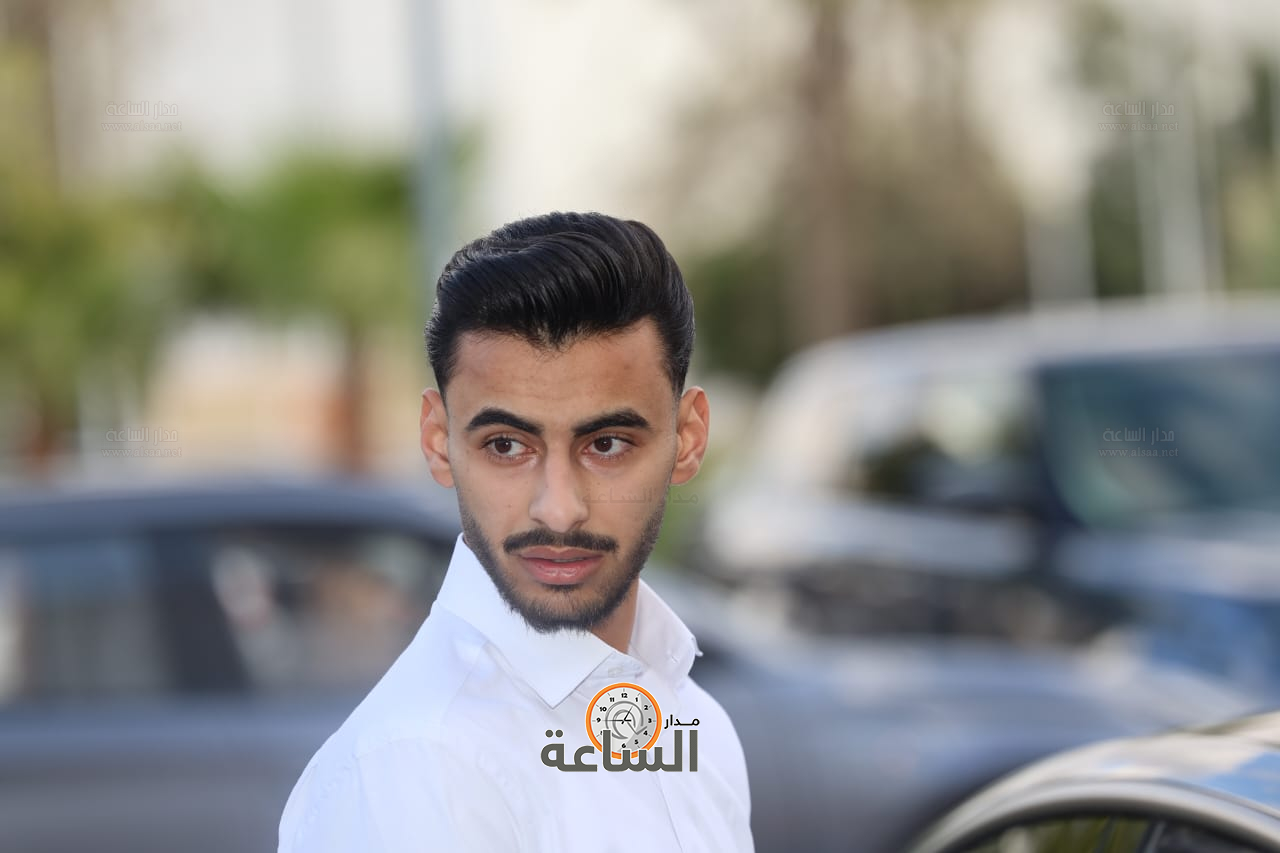 Madar Al-Saa Images 0.49875677254152617