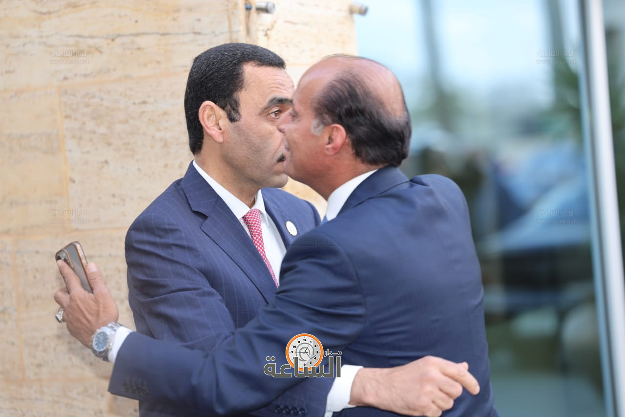 Madar Al-Saa Images 0.1529183051484042