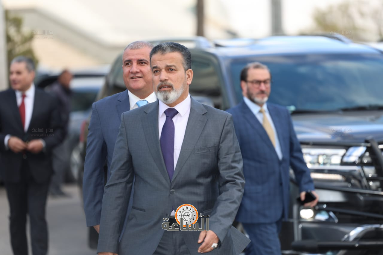 Madar Al-Saa Images 0.6735230111412416