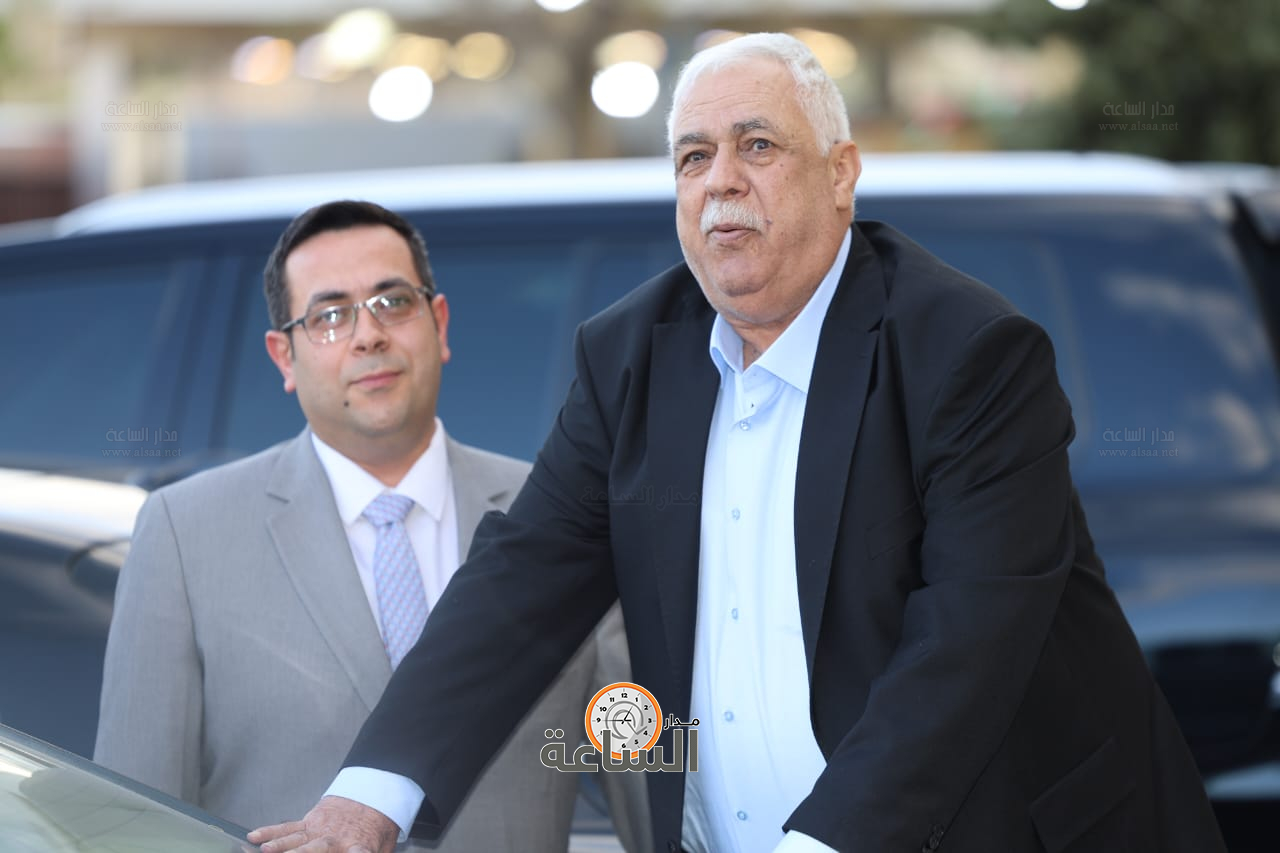 Madar Al-Saa Images 0.8883198161713932