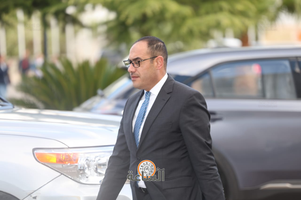 Madar Al-Saa Images 0.1290683032992609