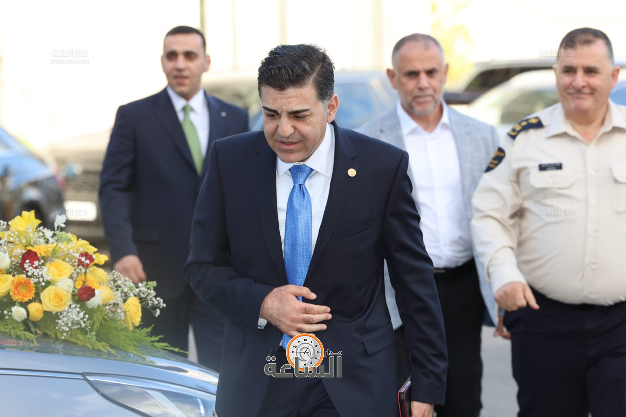 Madar Al-Saa Images 0.11096452451211514