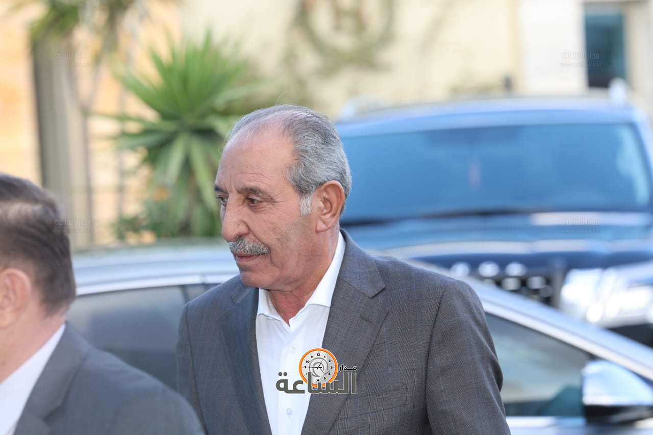 Madar Al-Saa Images 0.5971962671135288