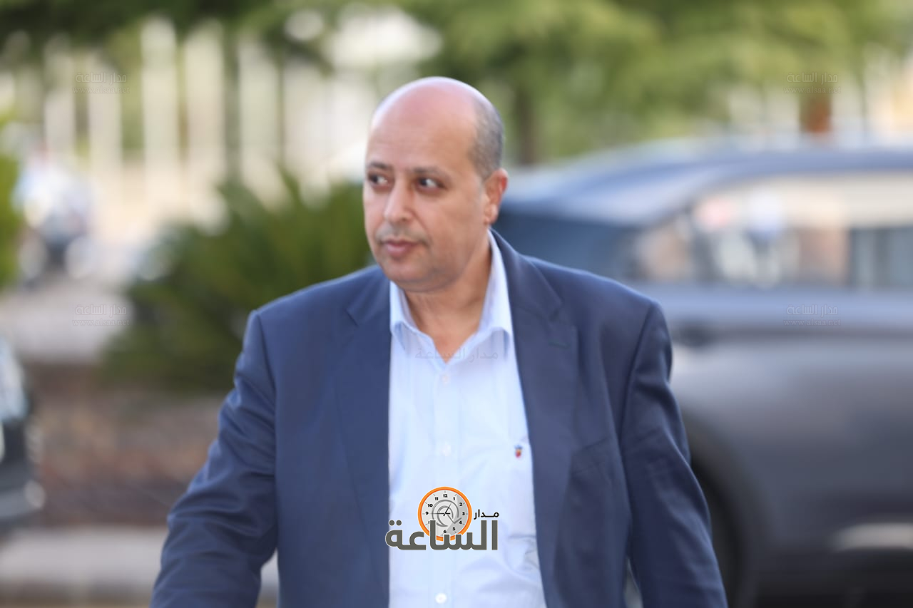 Madar Al-Saa Images 0.5484617527217339