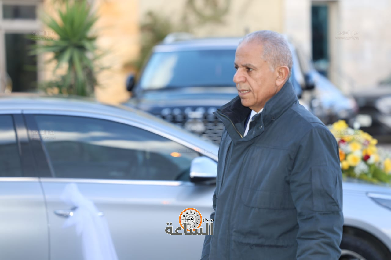 Madar Al-Saa Images 0.8480737740384048