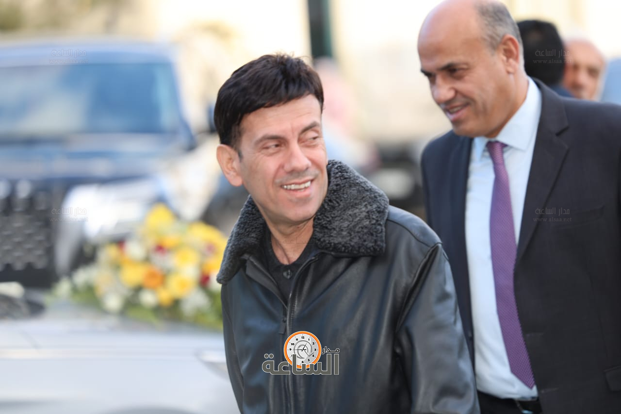 Madar Al-Saa Images 0.5124072594098106