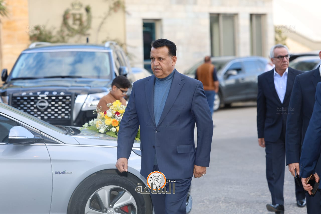 Madar Al-Saa Images 0.09903508691463381