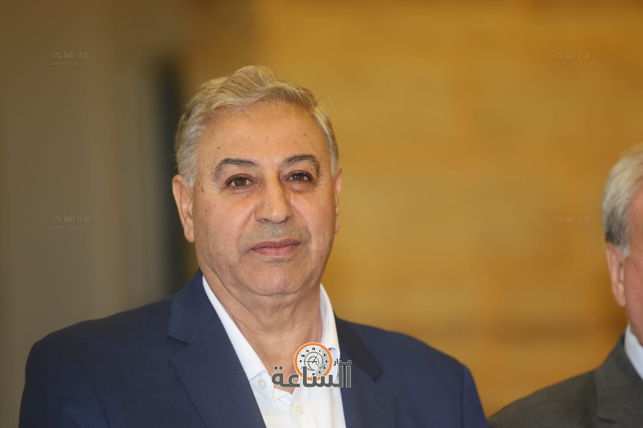 Madar Al-Saa Images 0.1336094714158701