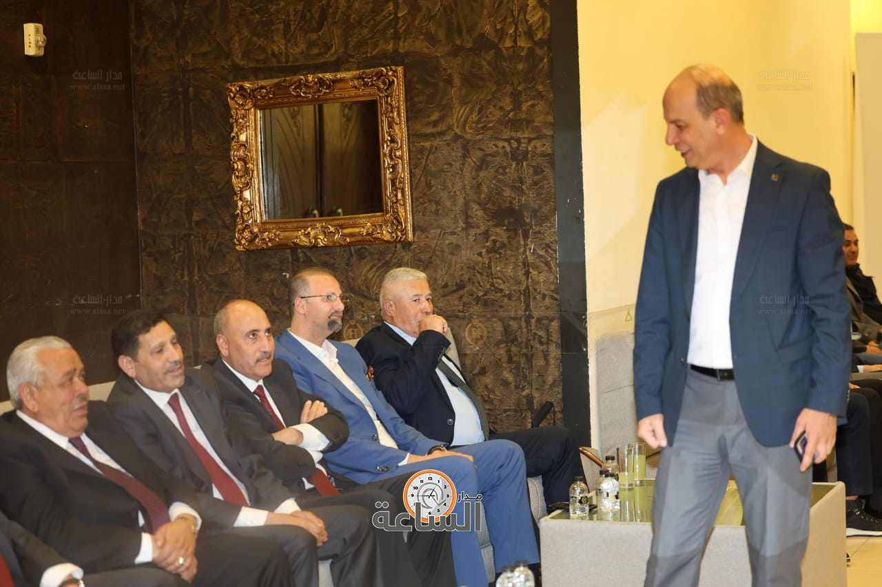 Madar Al-Saa Images 0.15328996733790146