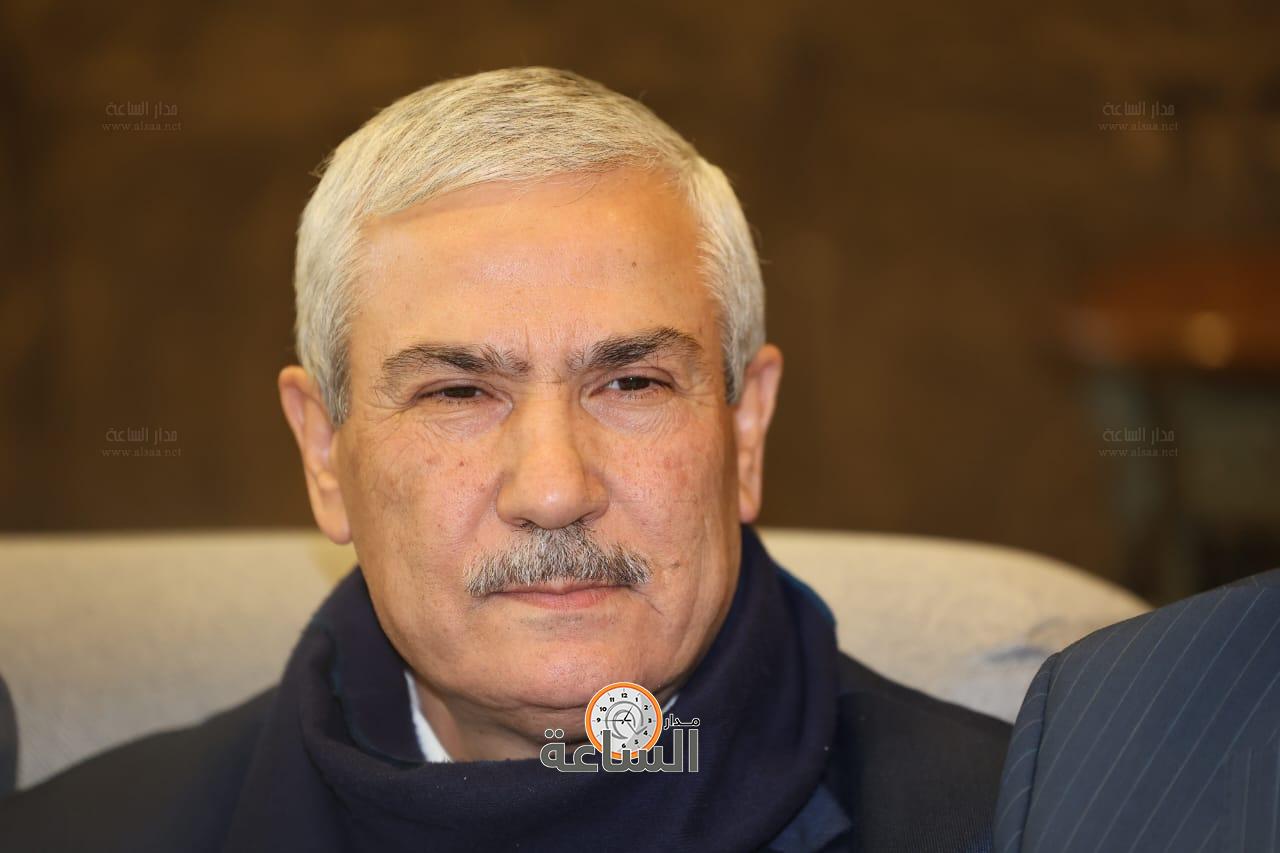 Madar Al-Saa Images 0.9280834480158887