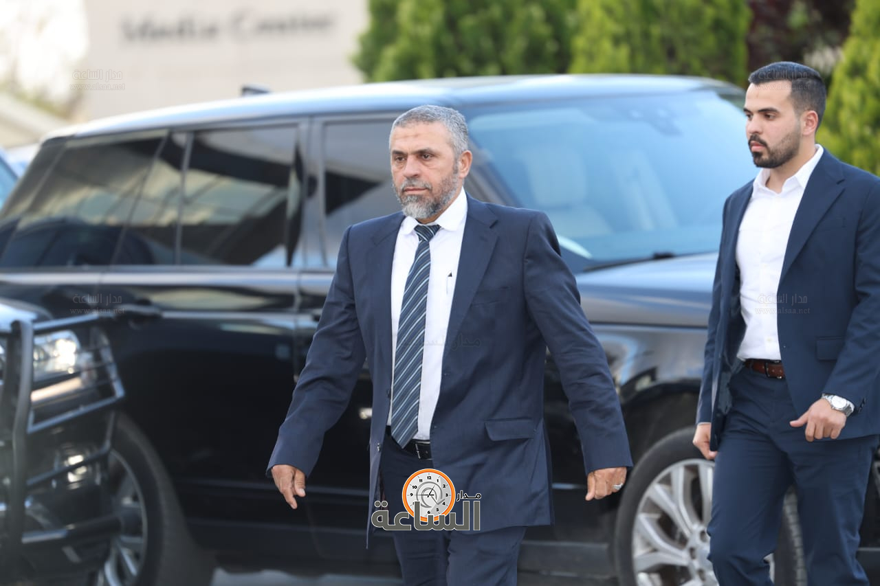 Madar Al-Saa Images 0.23192723936898307