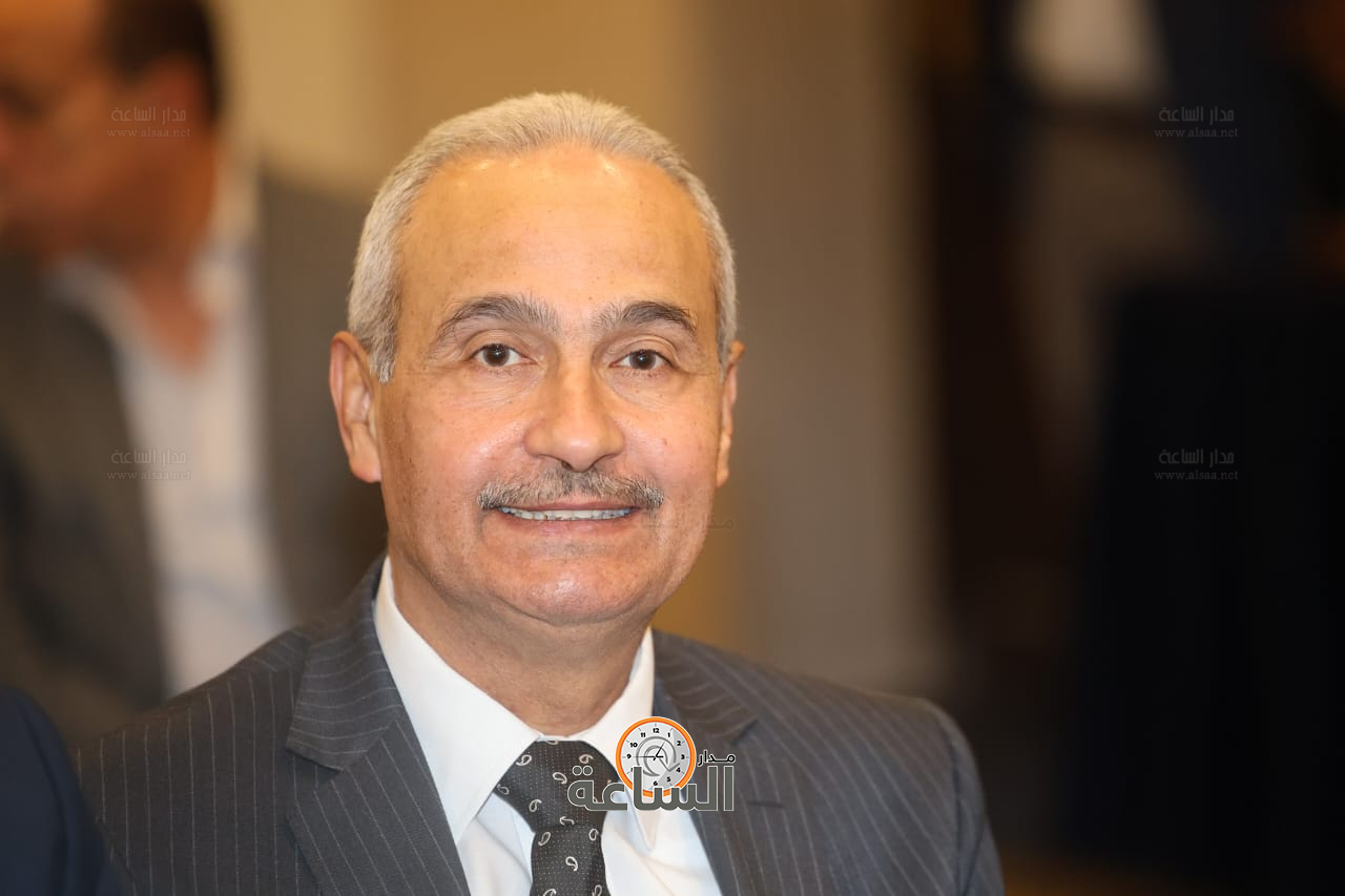 Madar Al-Saa Images 0.3158644025434699