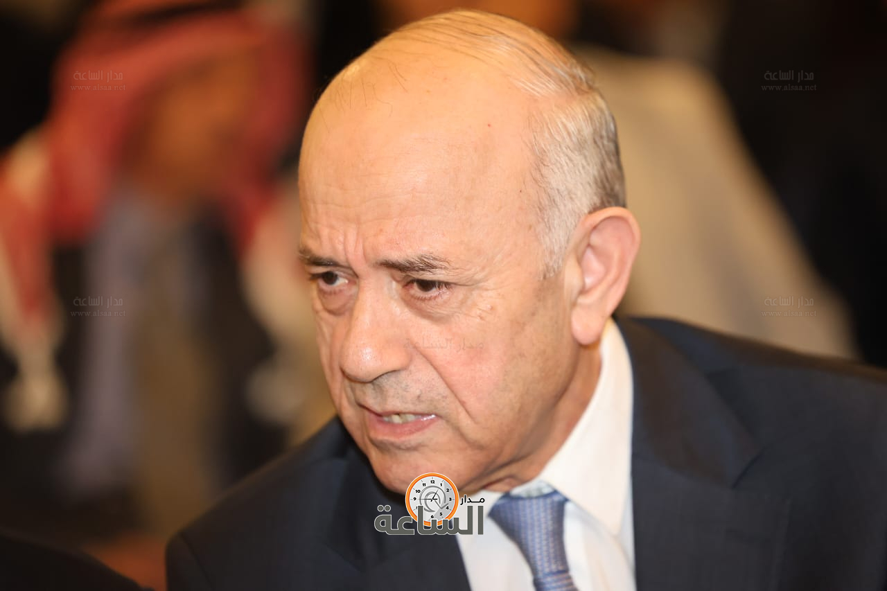 Madar Al-Saa Images 0.8698957894345929