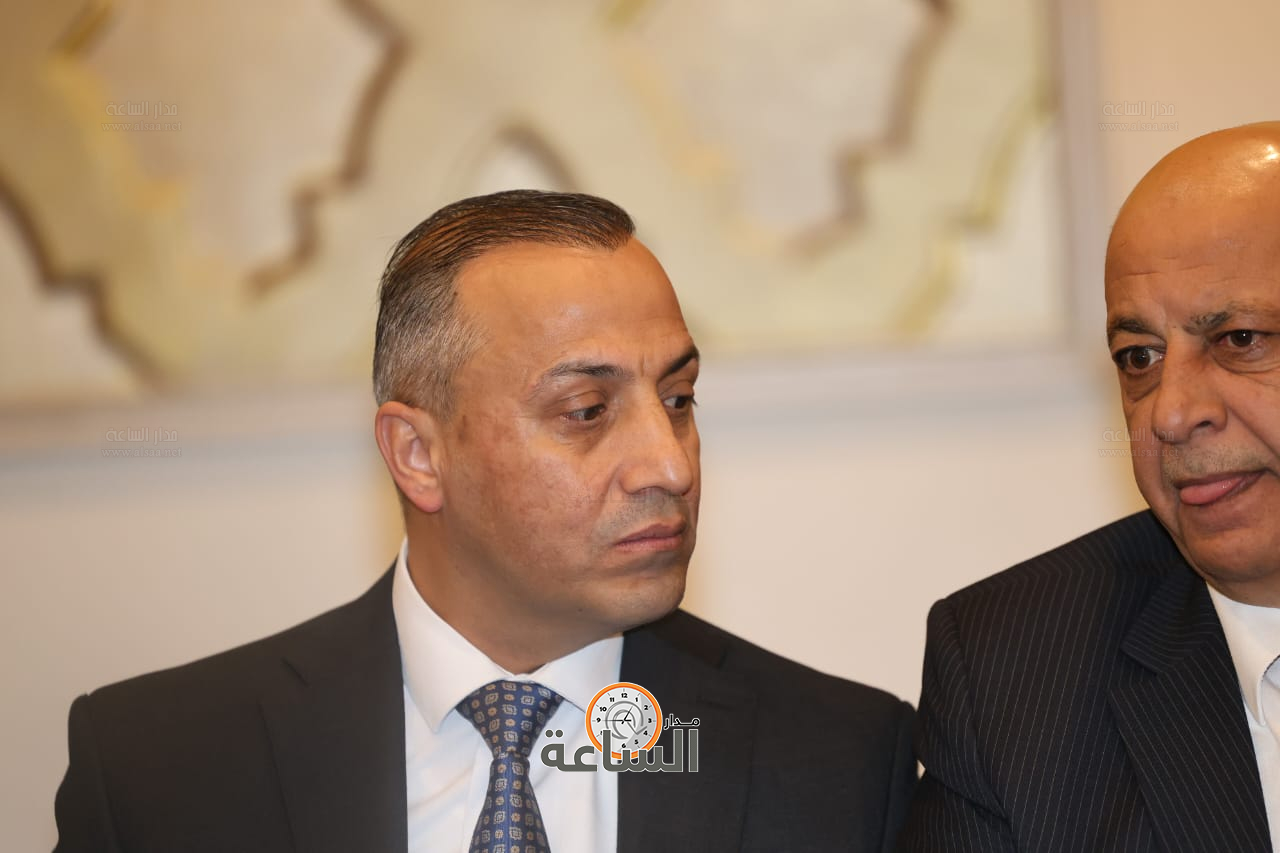 Madar Al-Saa Images 0.07464655882616444