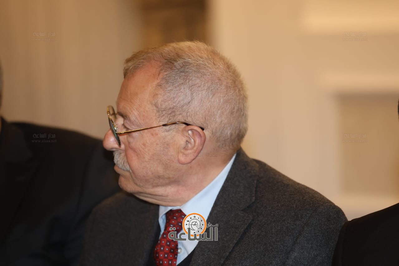 Madar Al-Saa Images 0.08848560095036195