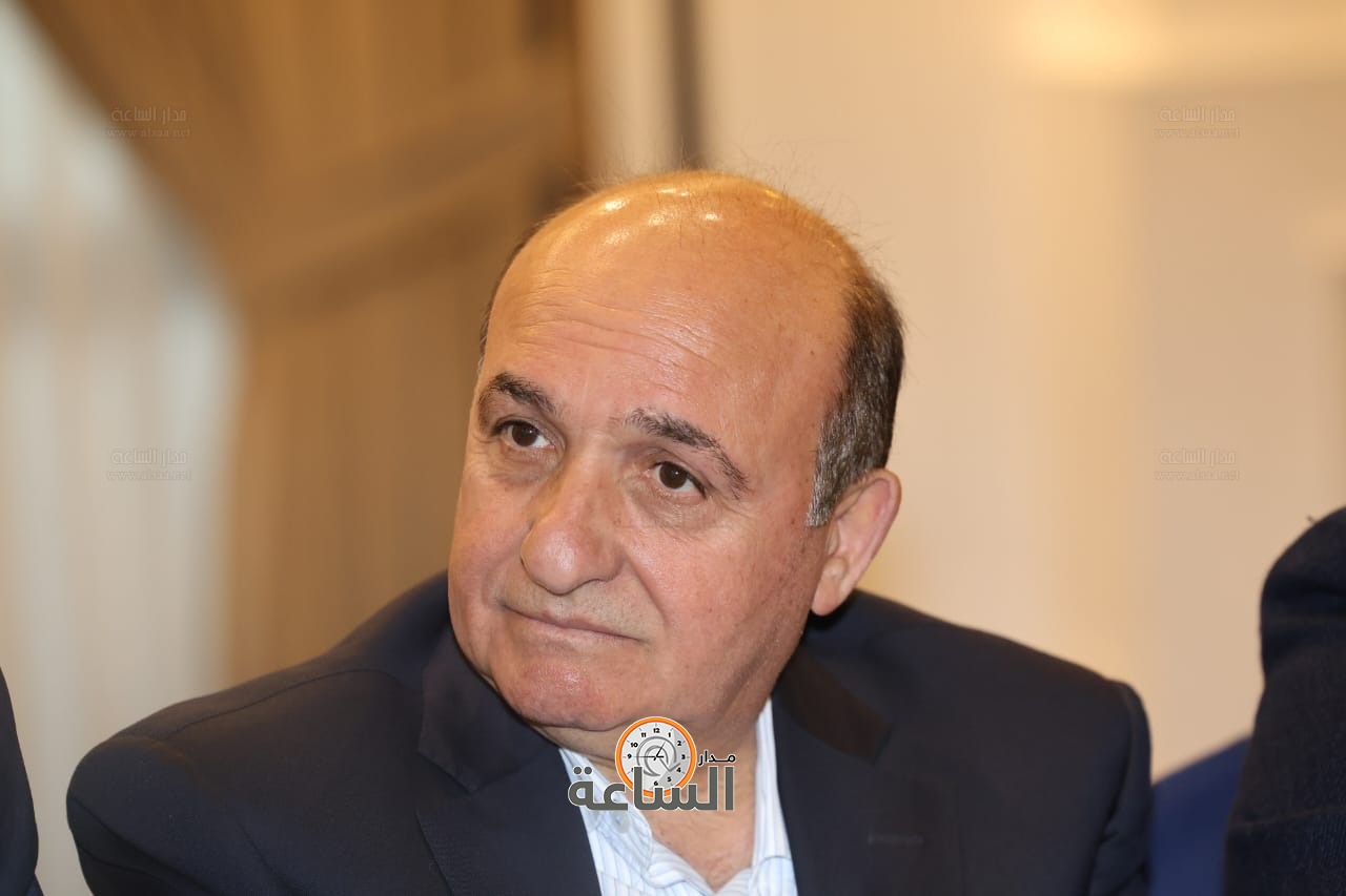 Madar Al-Saa Images 0.48858372185142296