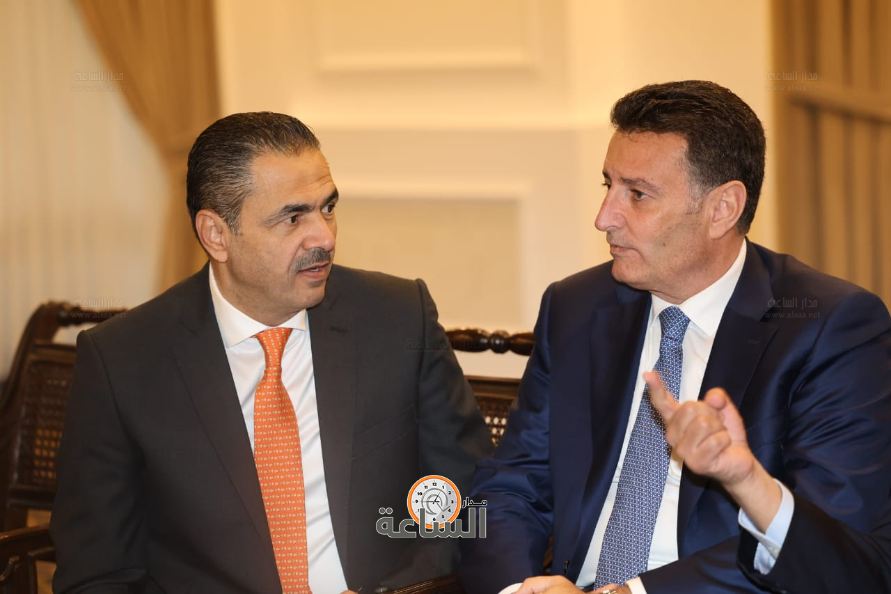 Madar Al-Saa Images 0.8338124457563685