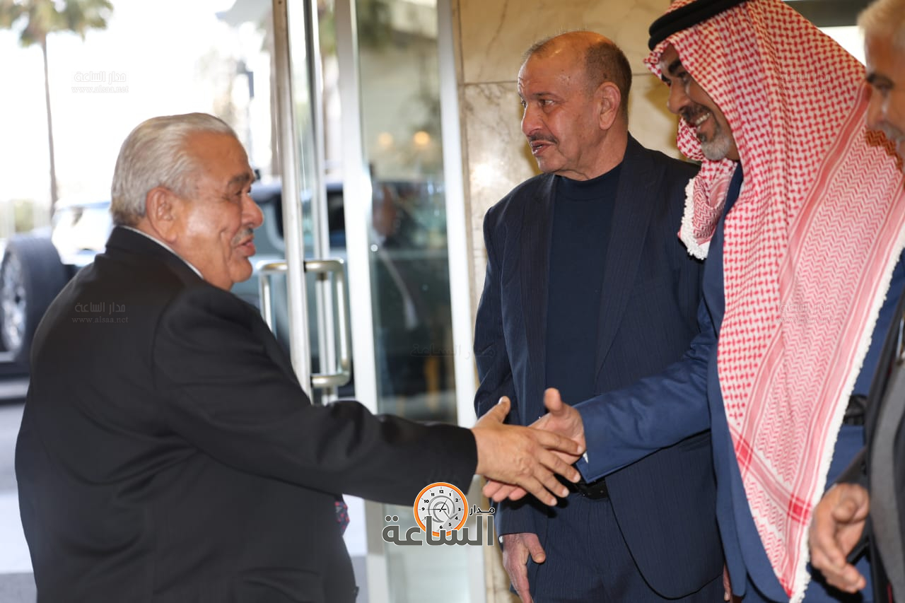 Madar Al-Saa Images 0.524950159012943