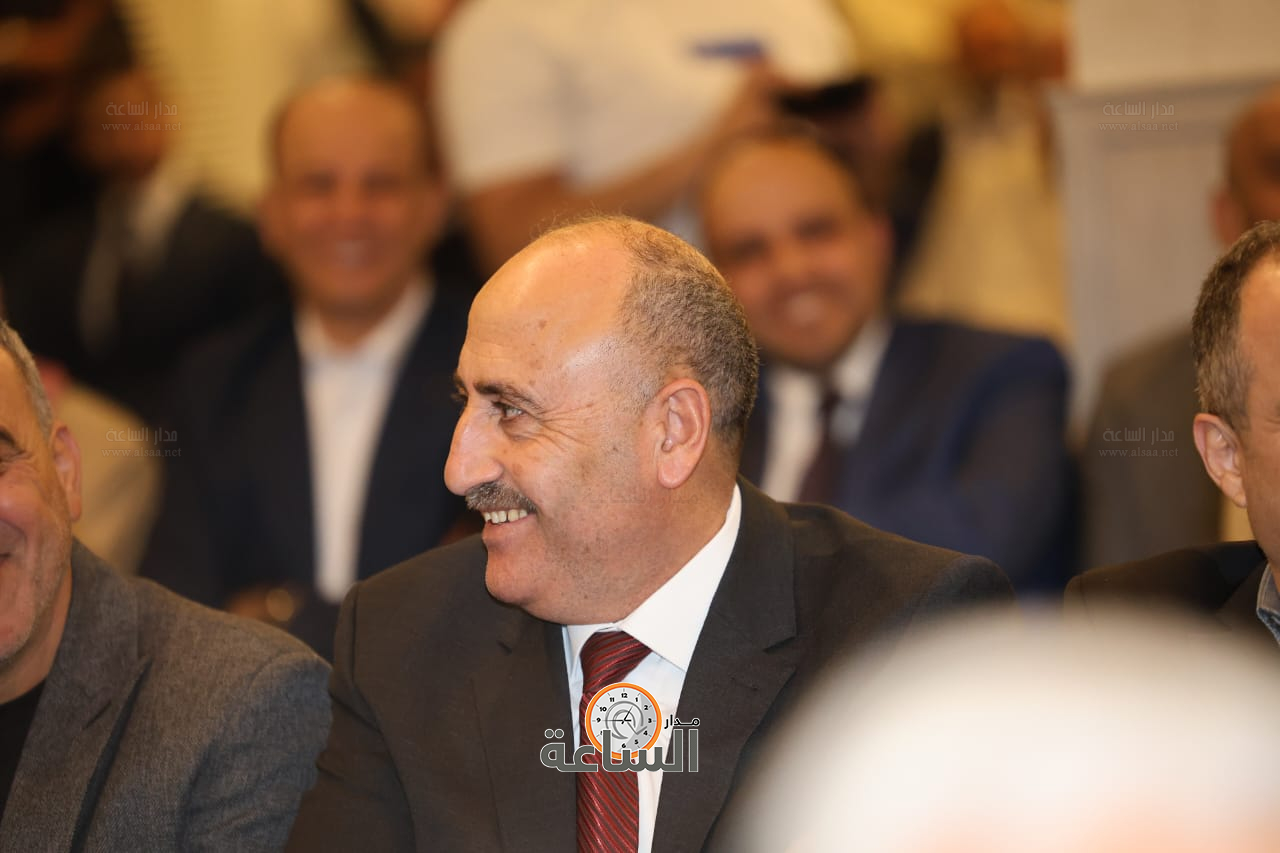 Madar Al-Saa Images 0.9043576011491504