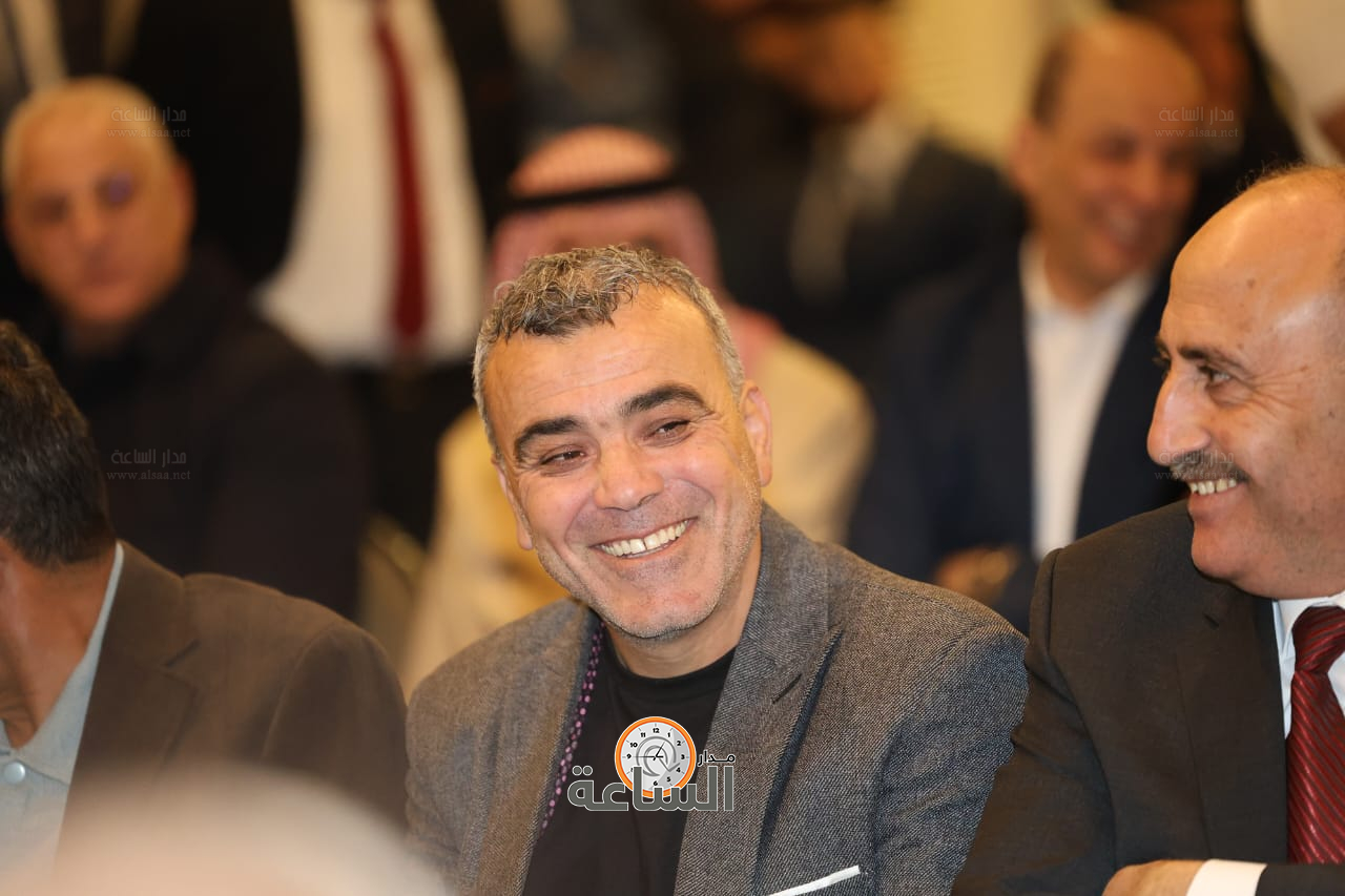 Madar Al-Saa Images 0.4822211293887093