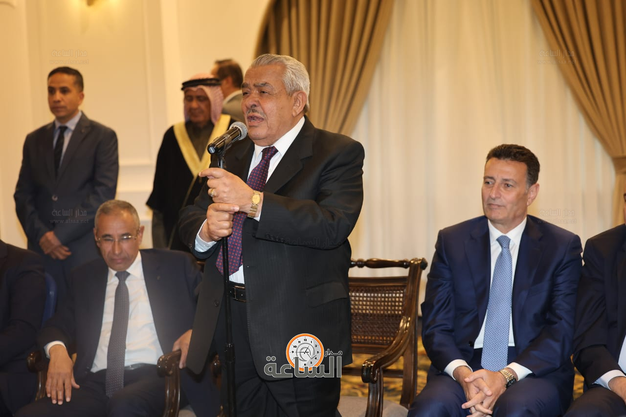 Madar Al-Saa Images 0.8388003029684006