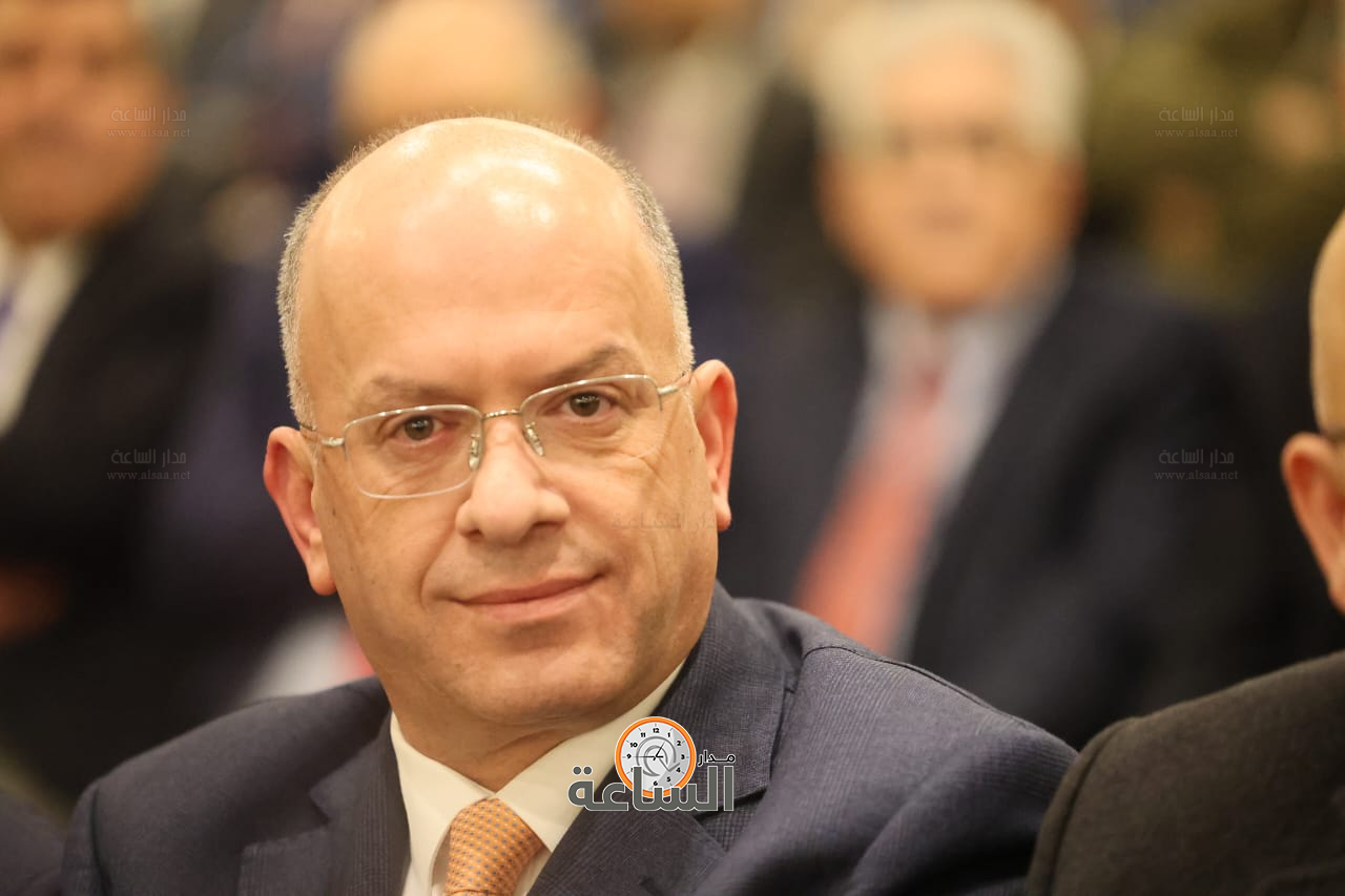 Madar Al-Saa Images 0.8642162102711127