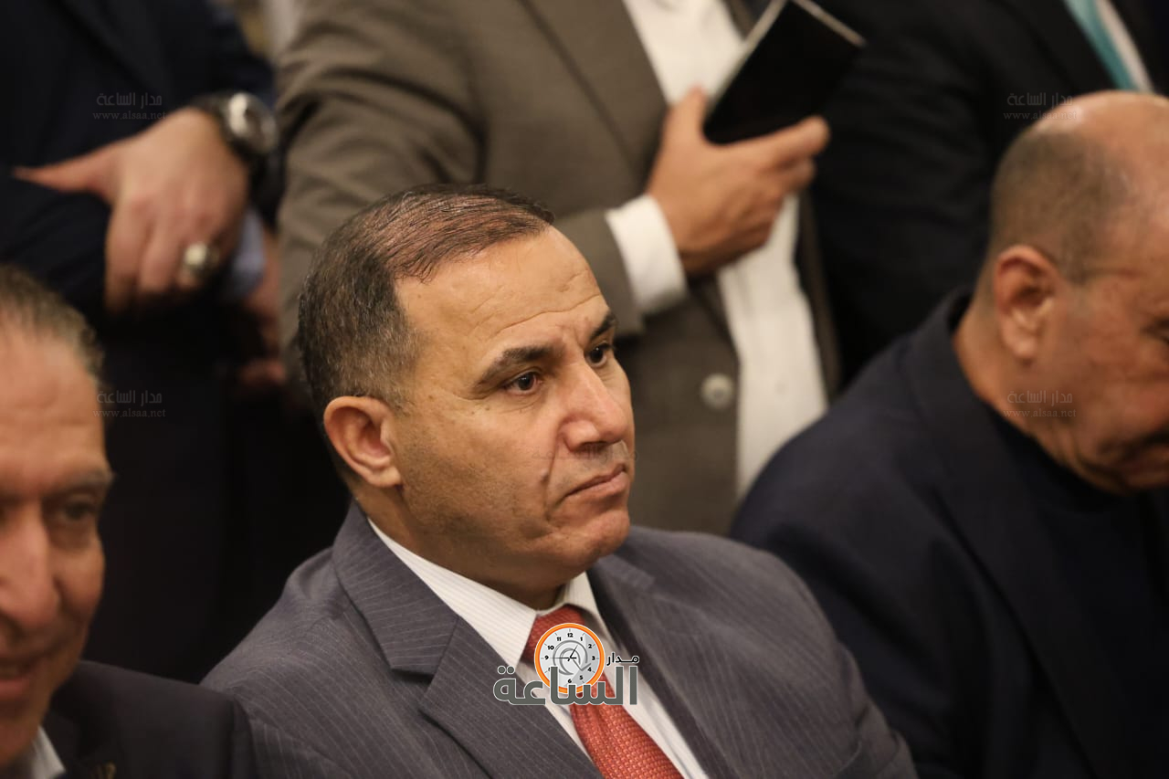 Madar Al-Saa Images 0.13348019050067894