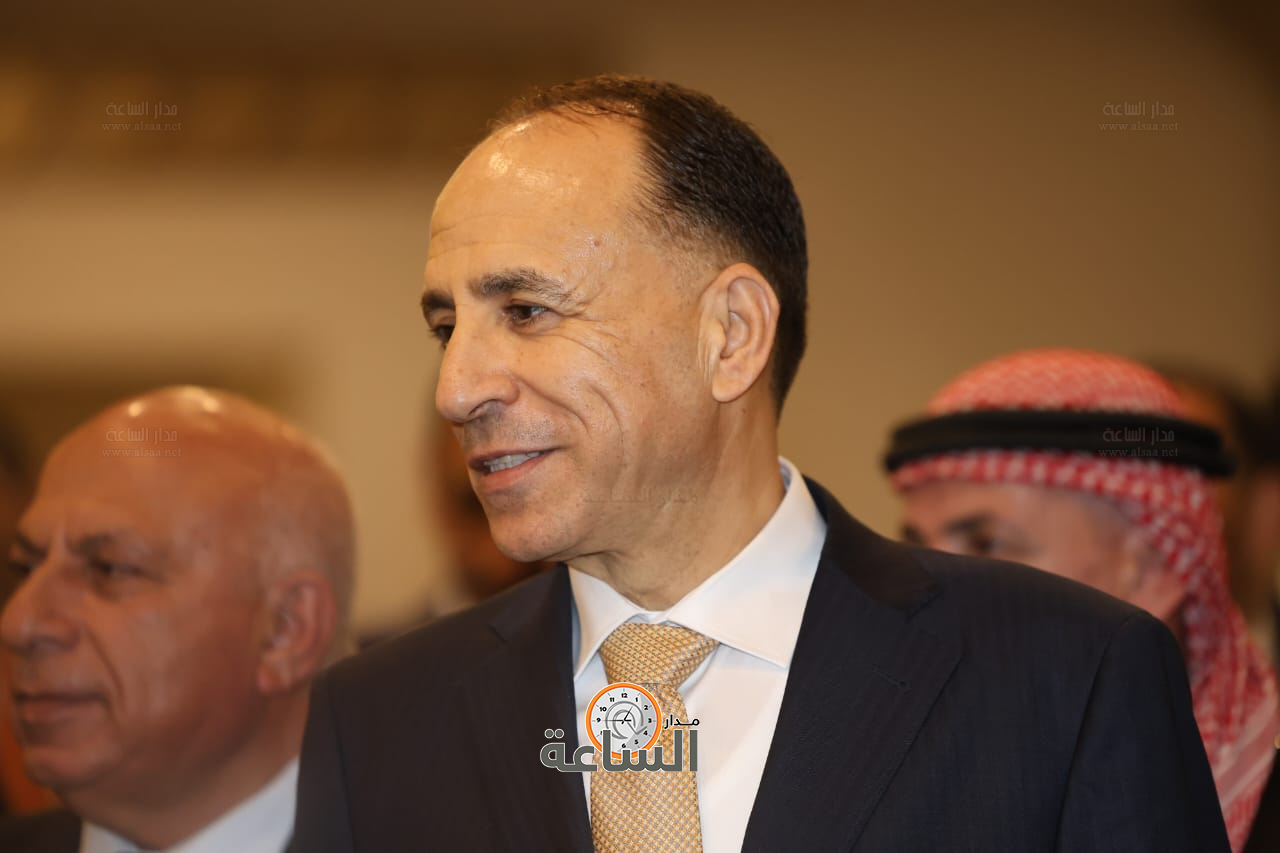 Madar Al-Saa Images 0.6480640310016066