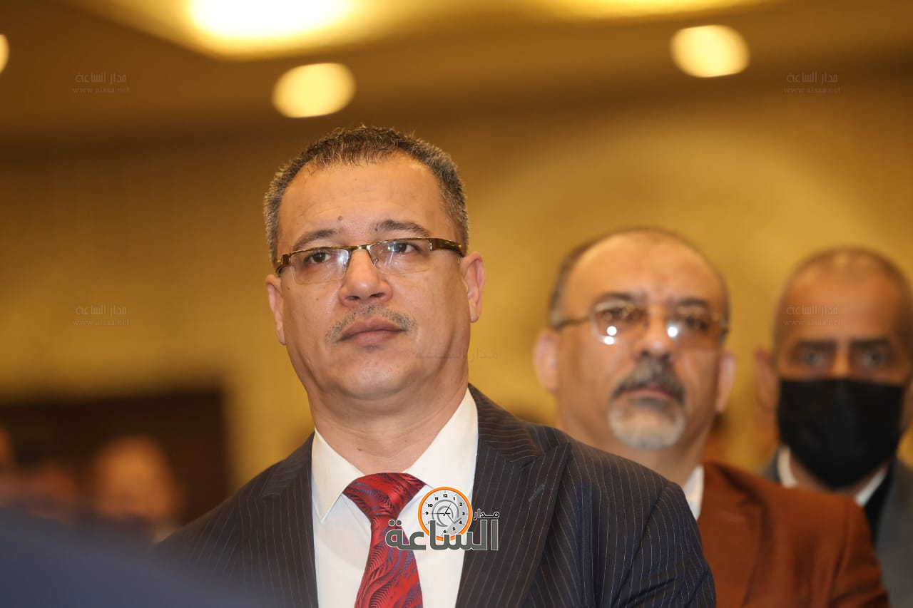 Madar Al-Saa Images 0.11490875059273953