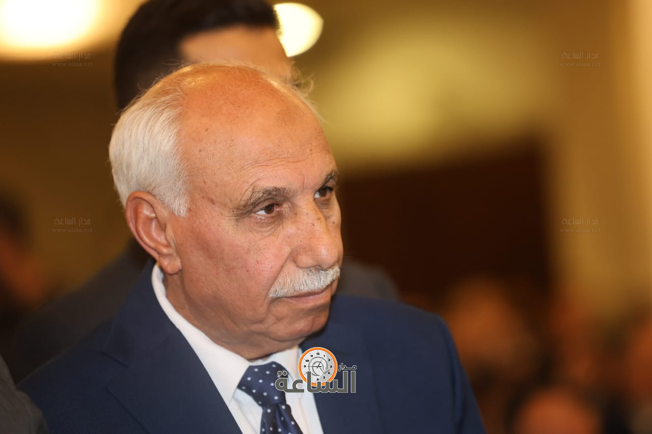 Madar Al-Saa Images 0.4227556854514356