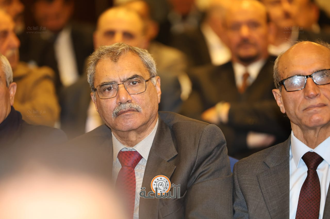 Madar Al-Saa Images 0.3317471082920038