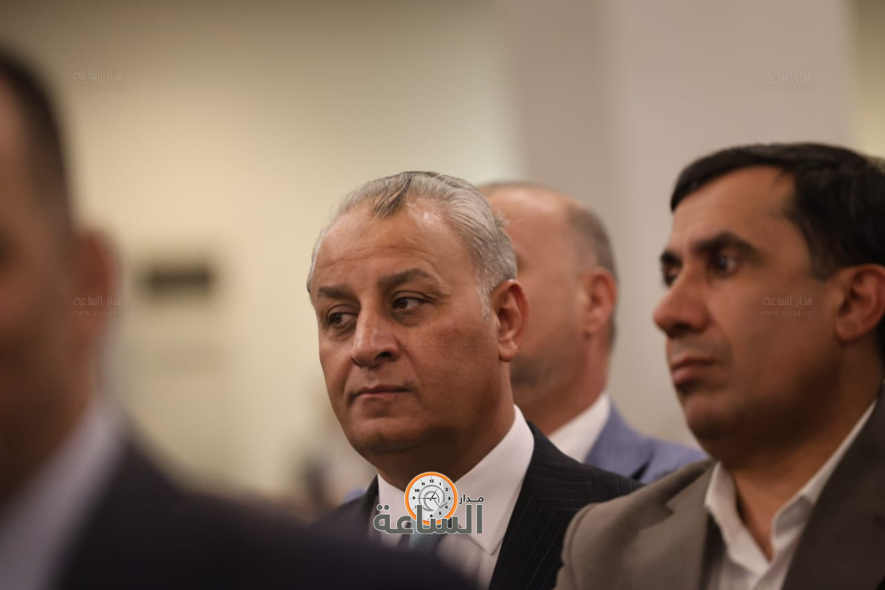 Madar Al-Saa Images 0.9999394875892862