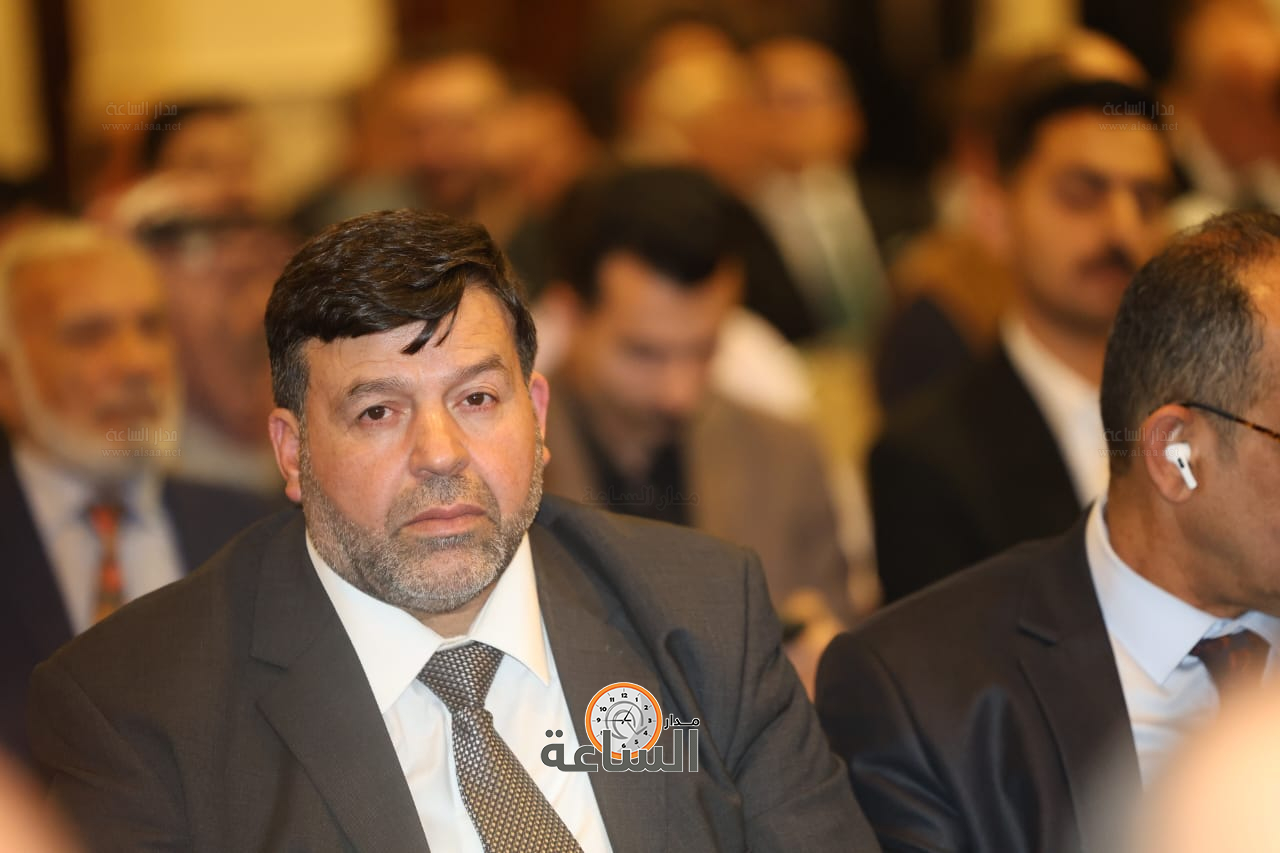 Madar Al-Saa Images 0.07854330384162267