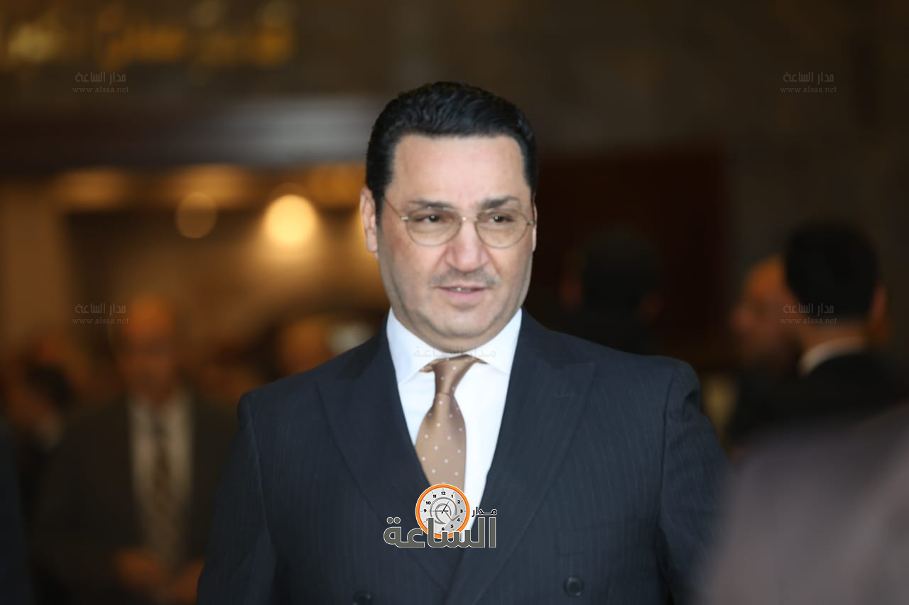 Madar Al-Saa Images 0.3930053229794037