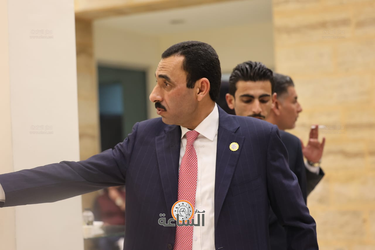 Madar Al-Saa Images 0.9010112251937896