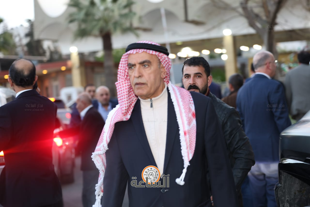 Madar Al-Saa Images 0.5352905950462035