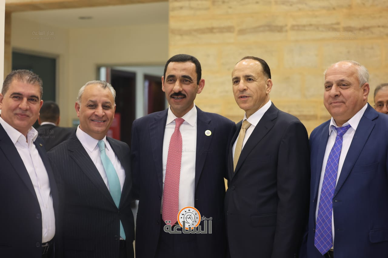 Madar Al-Saa Images 0.39034440680751725