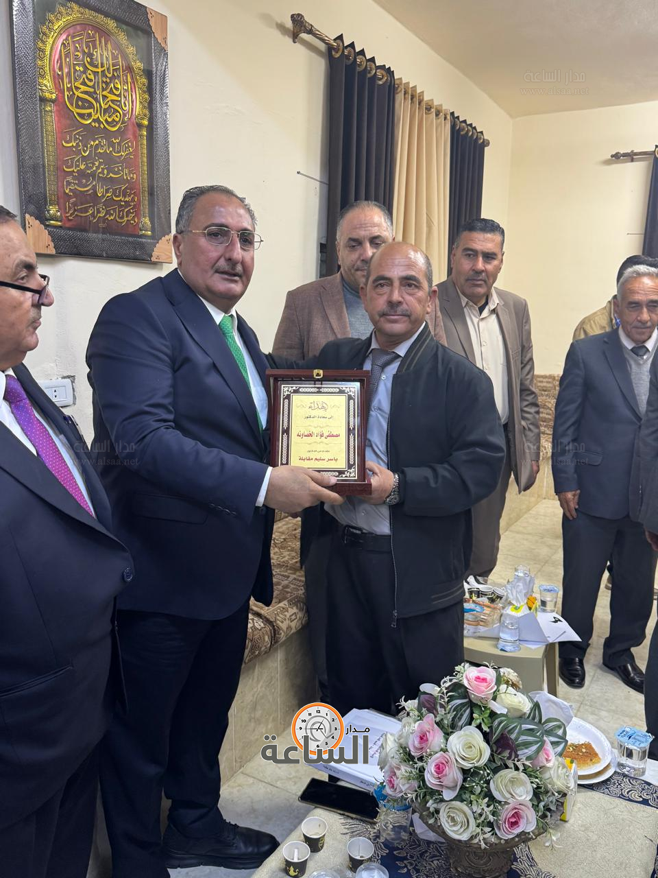 Madar Al-Saa Images 0.40862563376634564