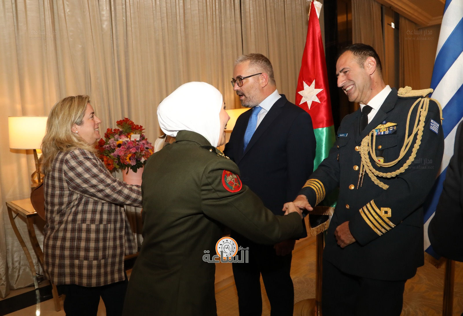 Madar Al-Saa Images 0.6767052714912709