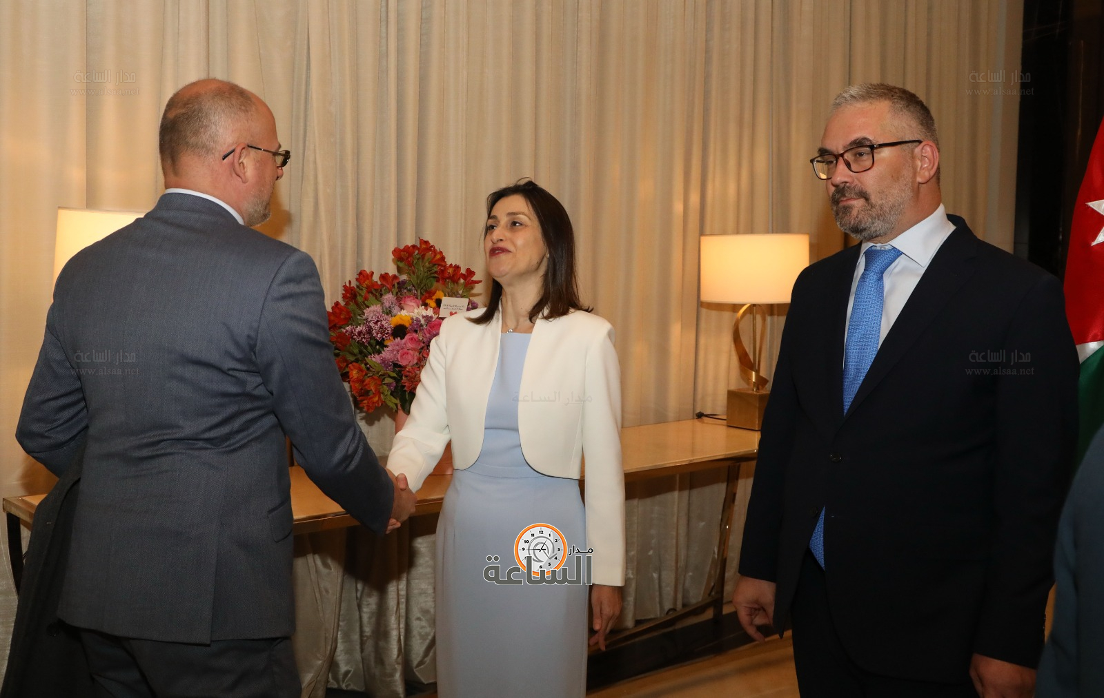 Madar Al-Saa Images 0.8853839084275348