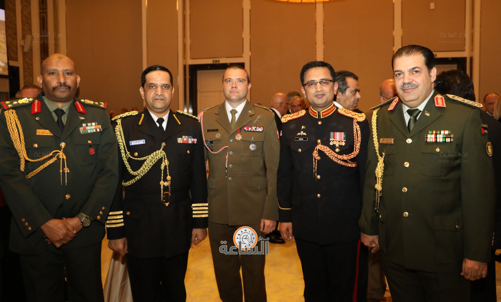 Madar Al-Saa Images 0.5363403147541757